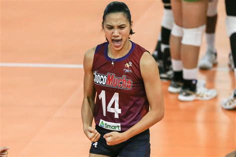 Bea De Leon .